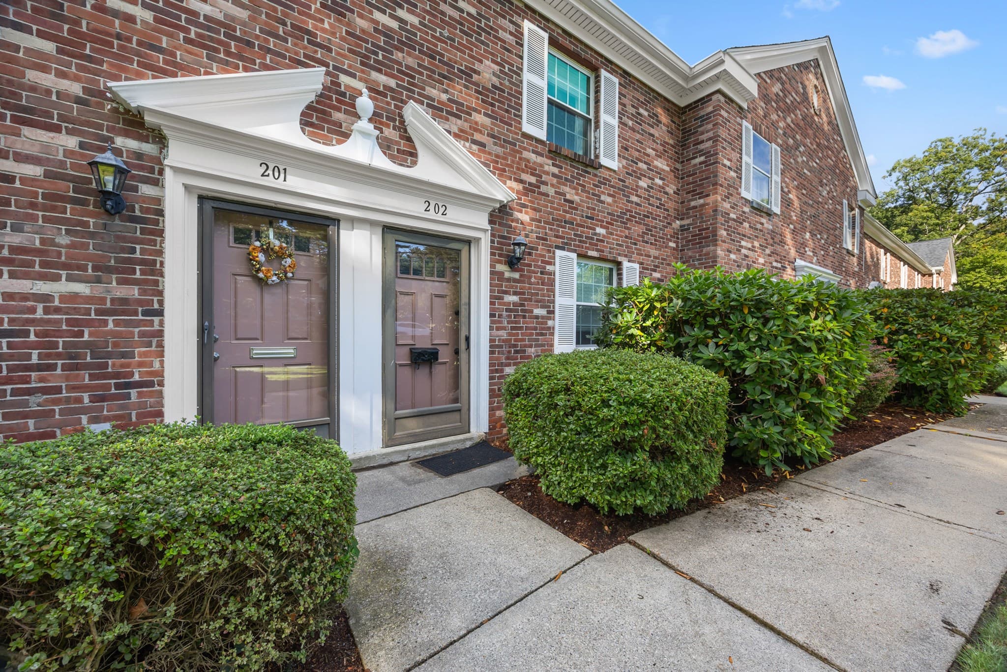 Condominium at 202 Windsor Drive # 202, Framingham MA 01701, Framingham, photo 3 of 35