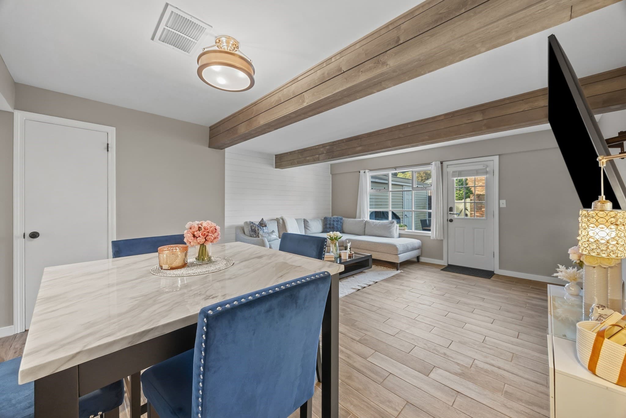 Condominium at 202 Windsor Drive # 202, Framingham MA 01701, Framingham, photo 9 of 35