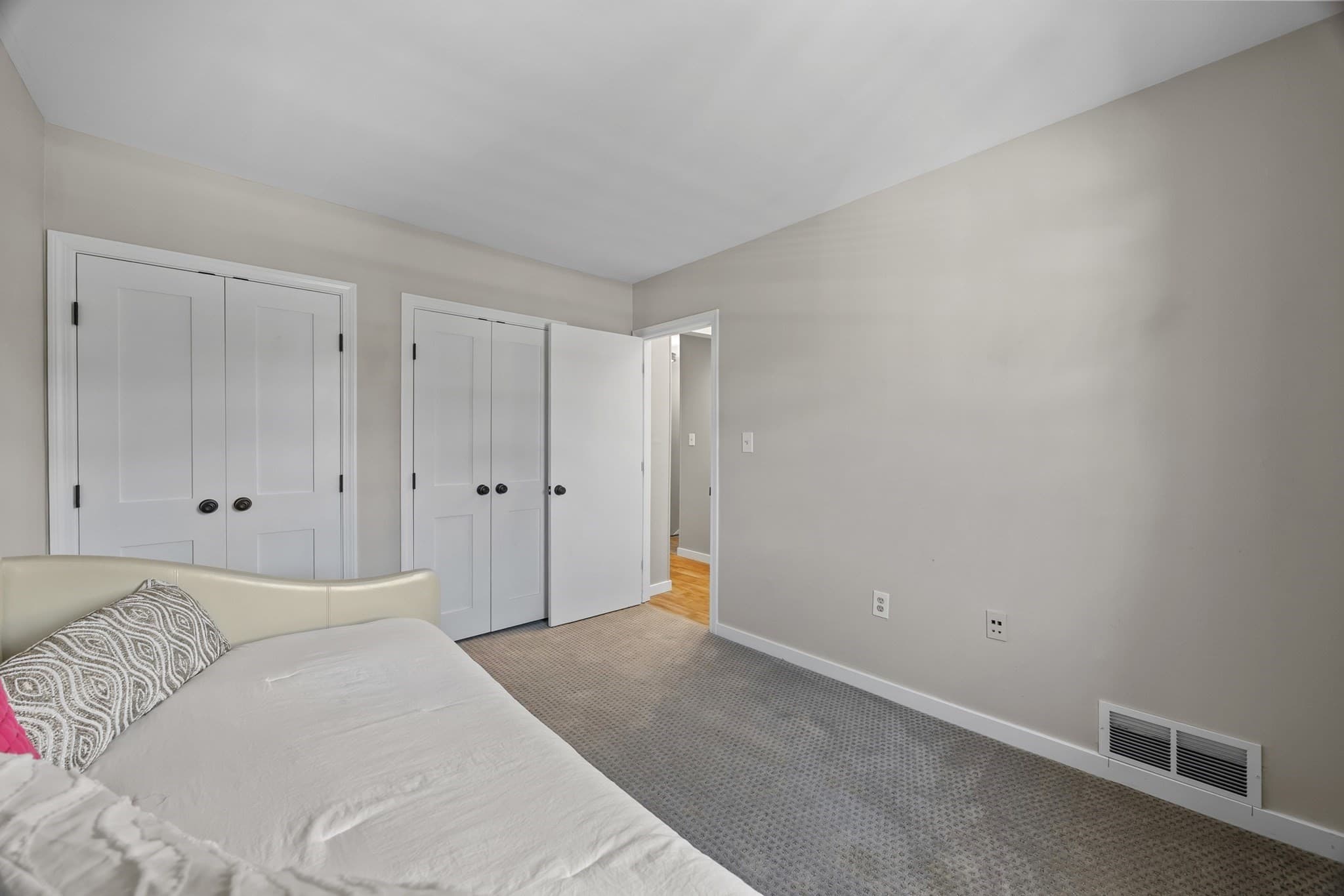Condominium at 202 Windsor Drive # 202, Framingham MA 01701, Framingham, photo 24 of 35