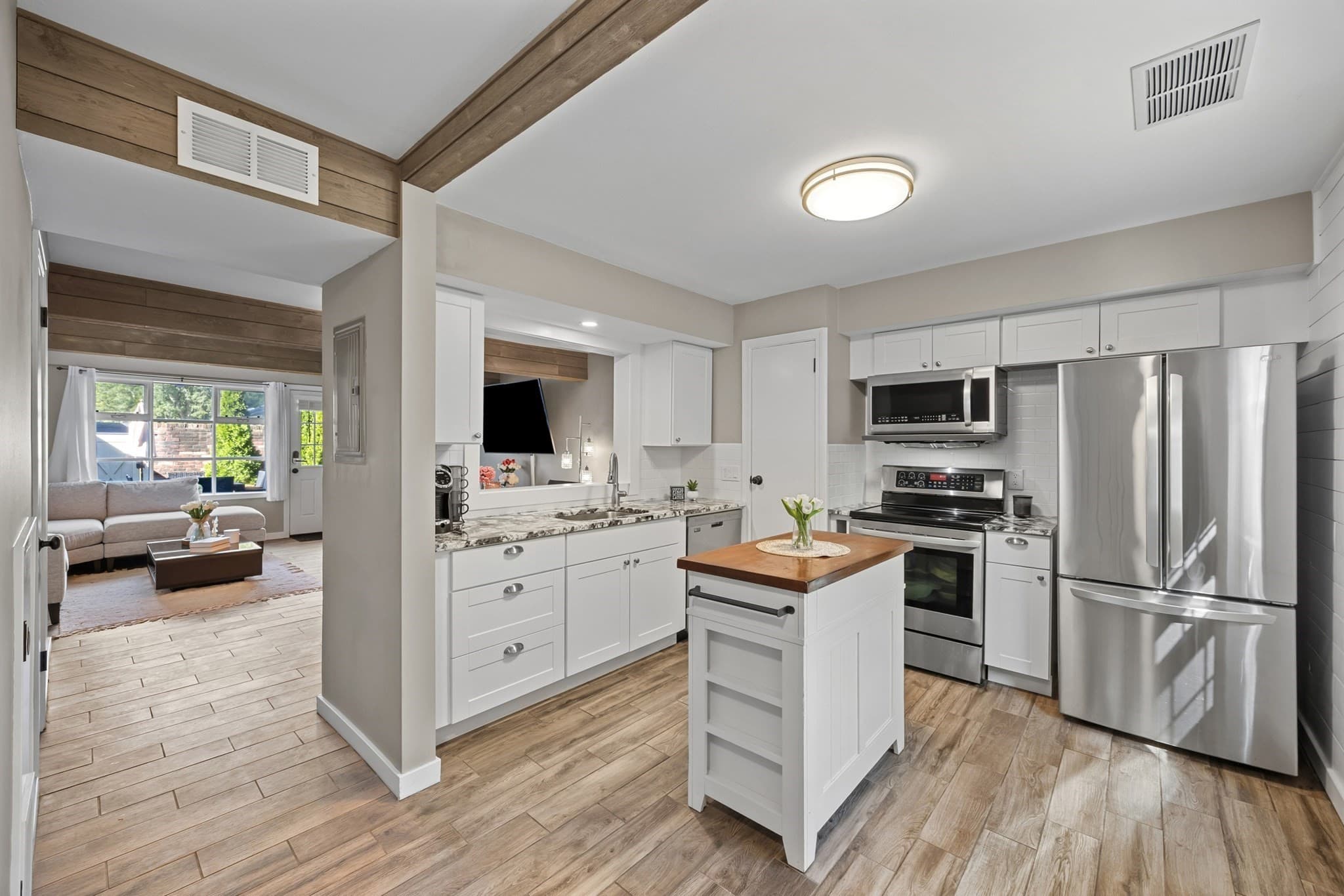 Condominium at 202 Windsor Drive # 202, Framingham MA 01701, Framingham, photo 10 of 35