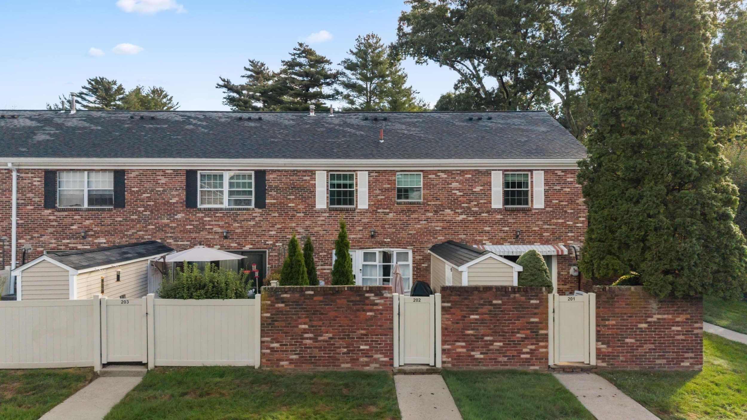 Condominium at 202 Windsor Drive # 202, Framingham MA 01701, Framingham, photo 29 of 35