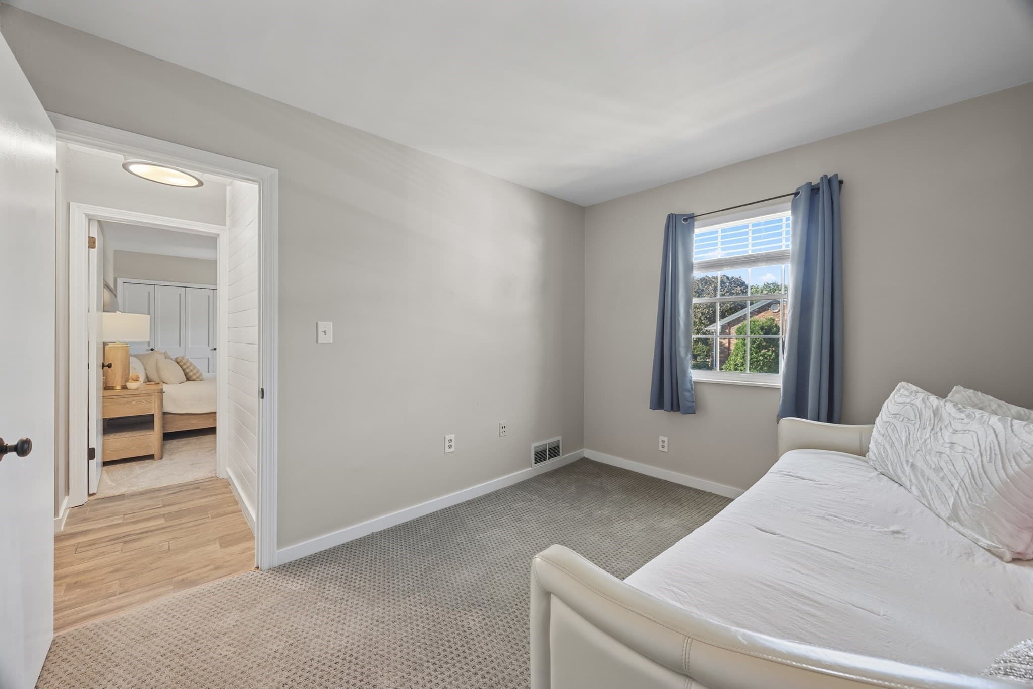 Condominium at 202 Windsor Drive # 202, Framingham MA 01701, Framingham, photo 25 of 35