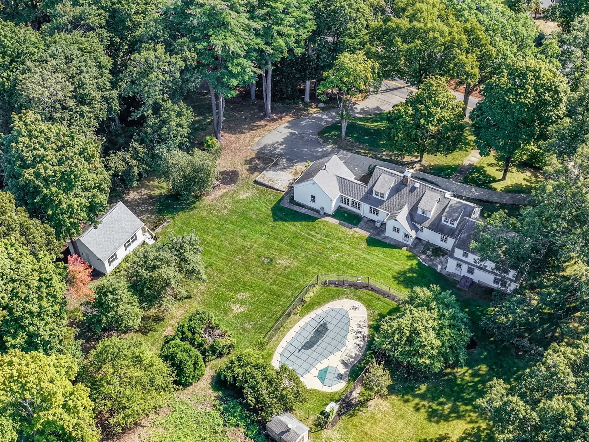 Single Family Residence at 35 Forest Street, Stoneham MA 02180, Stoneham, photo 5 of 42