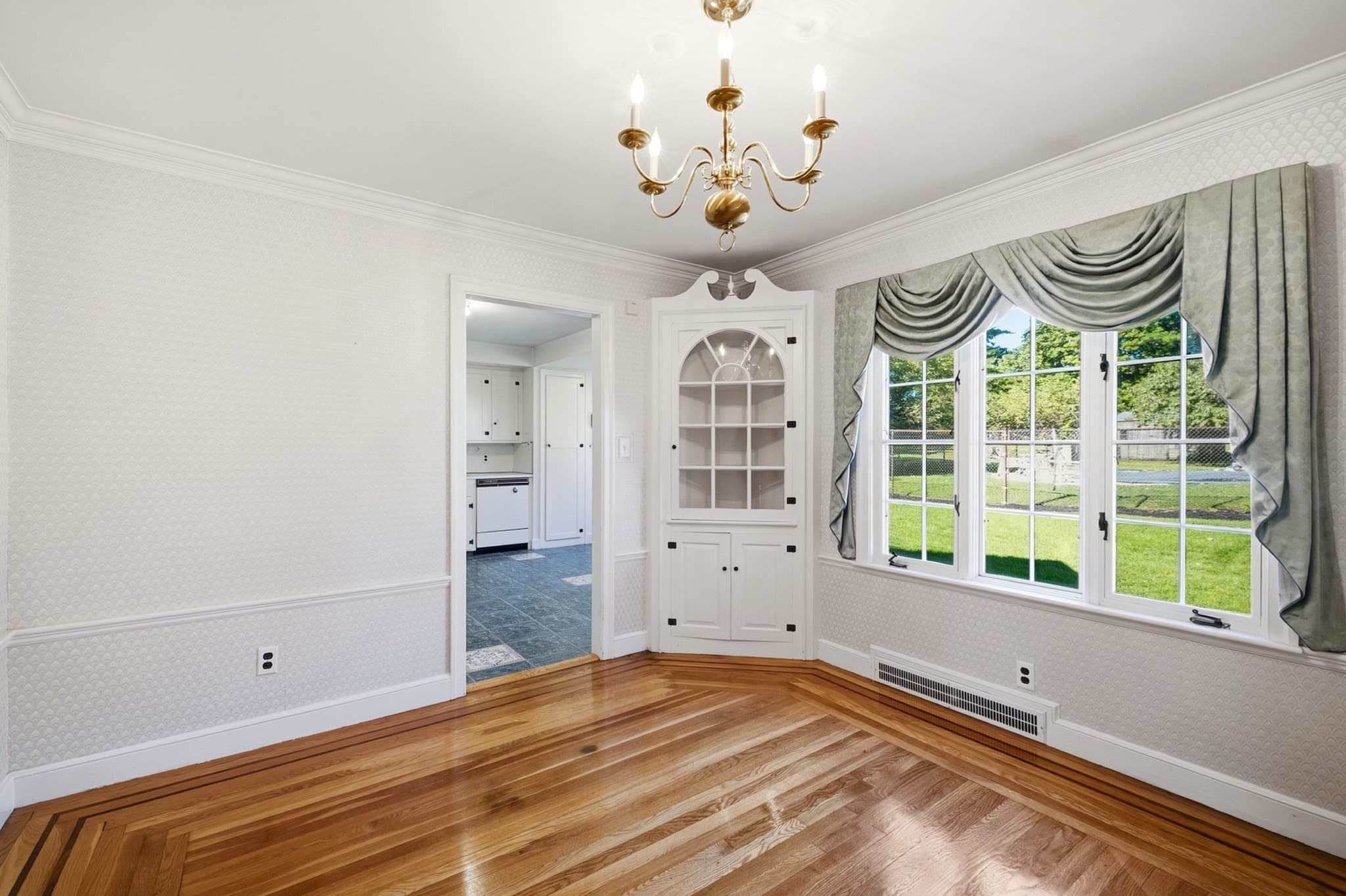 Single Family Residence at 35 Forest Street, Stoneham MA 02180, Stoneham, photo 10 of 42