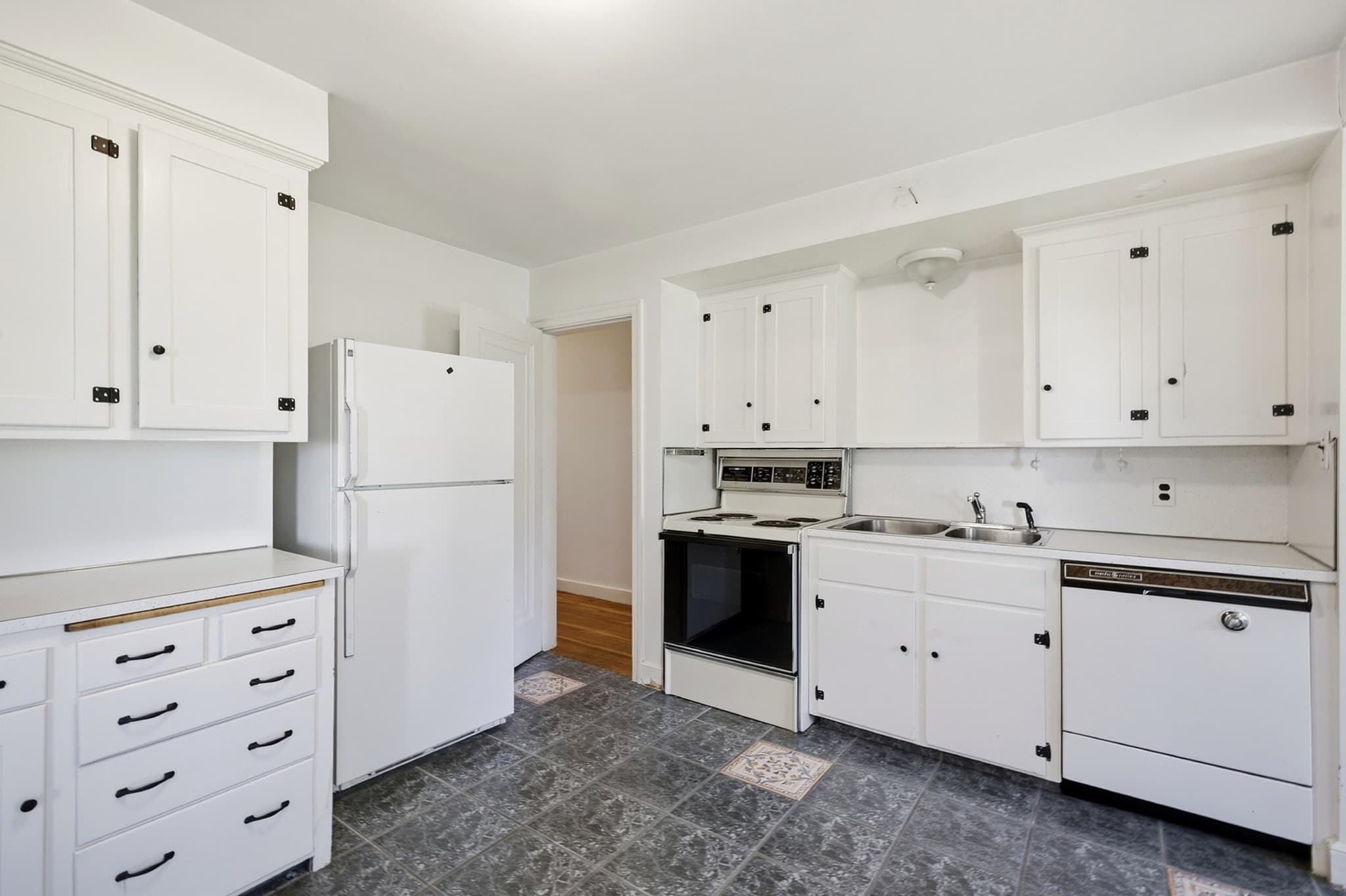 Single Family Residence at 35 Forest Street, Stoneham MA 02180, Stoneham, photo 15 of 42