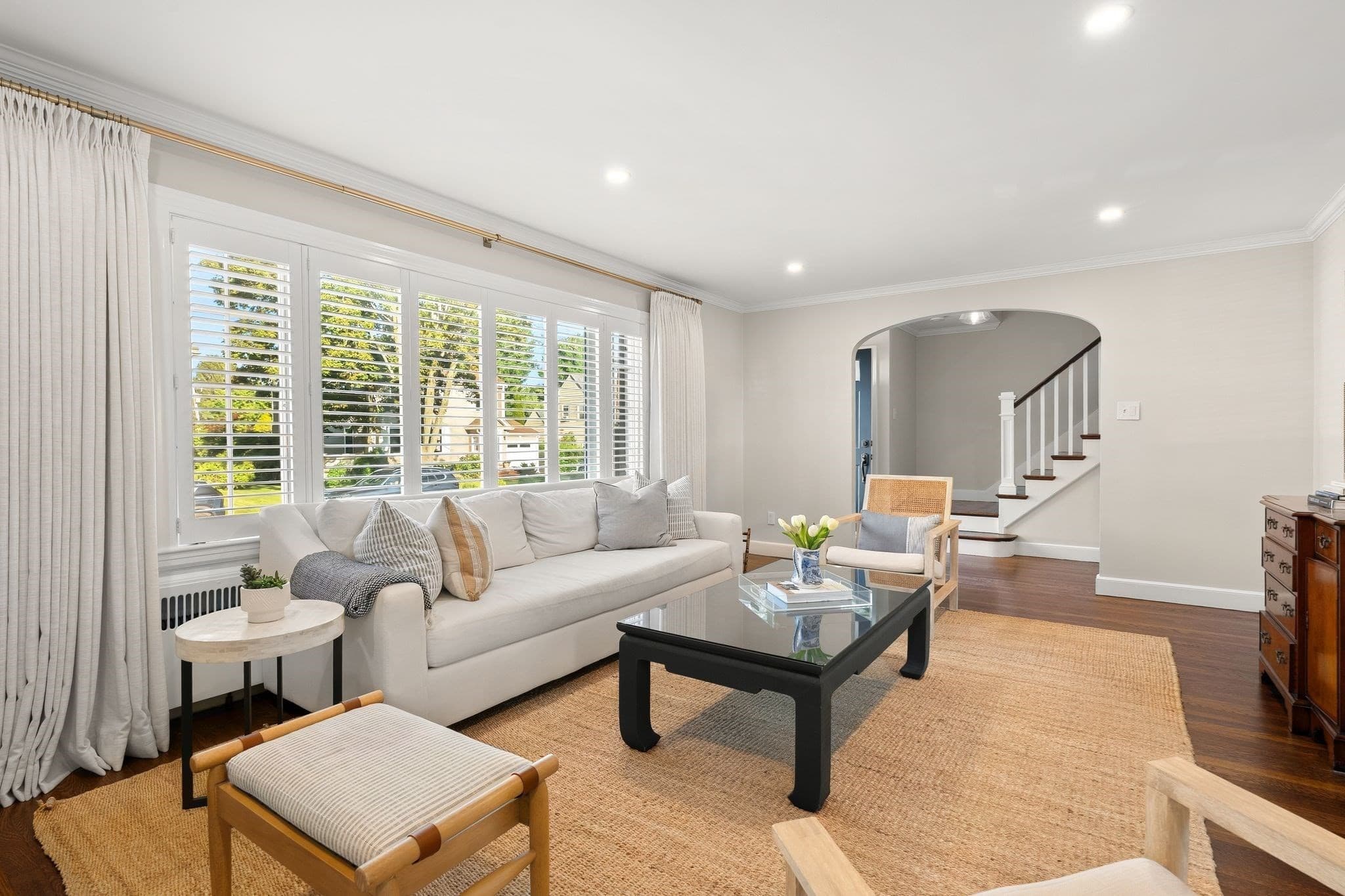 Single Family Residence at 31 Sevinor Rd, Marblehead MA 01945, Marblehead, photo 3 of 37