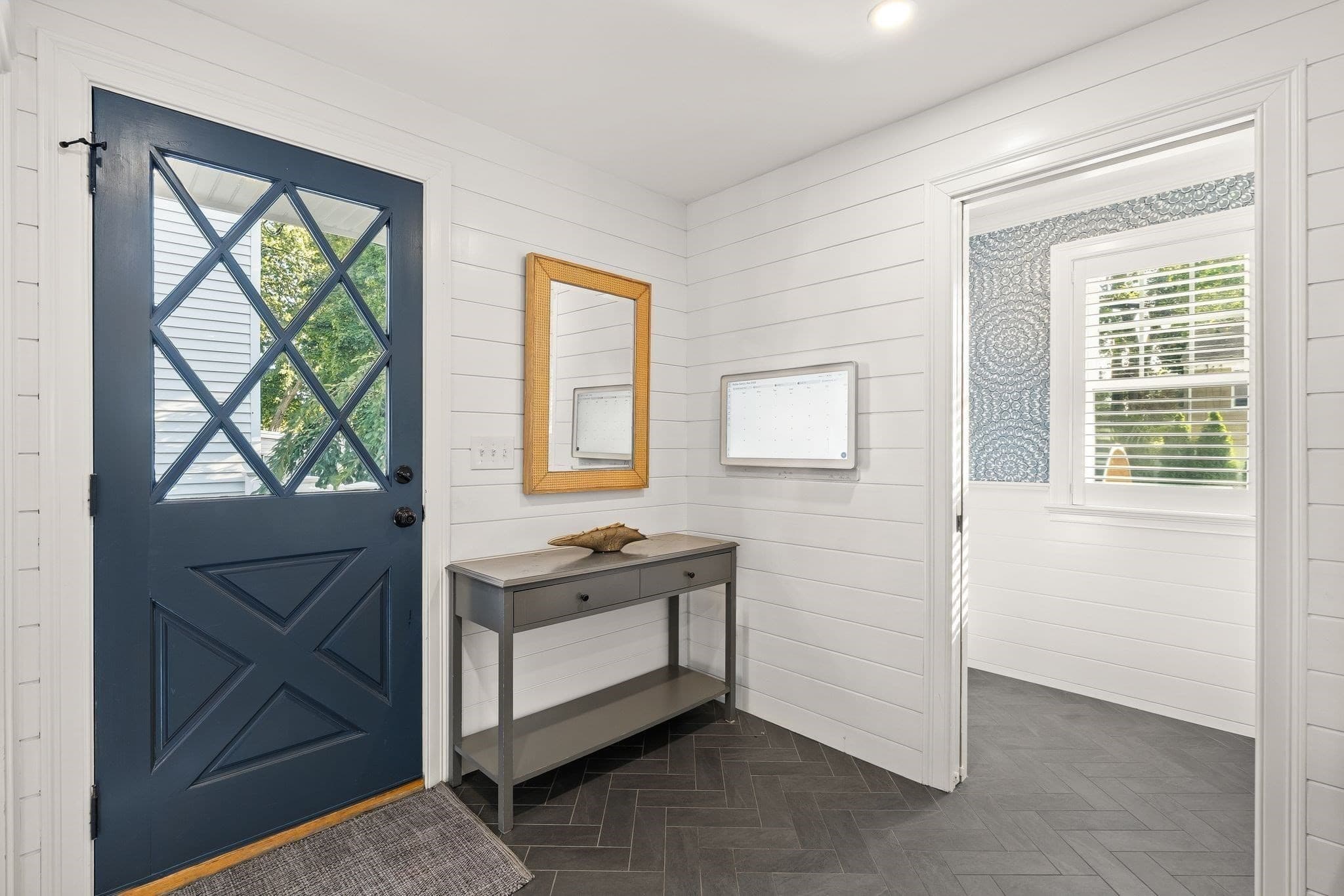 Single Family Residence at 31 Sevinor Rd, Marblehead MA 01945, Marblehead, photo 9 of 37