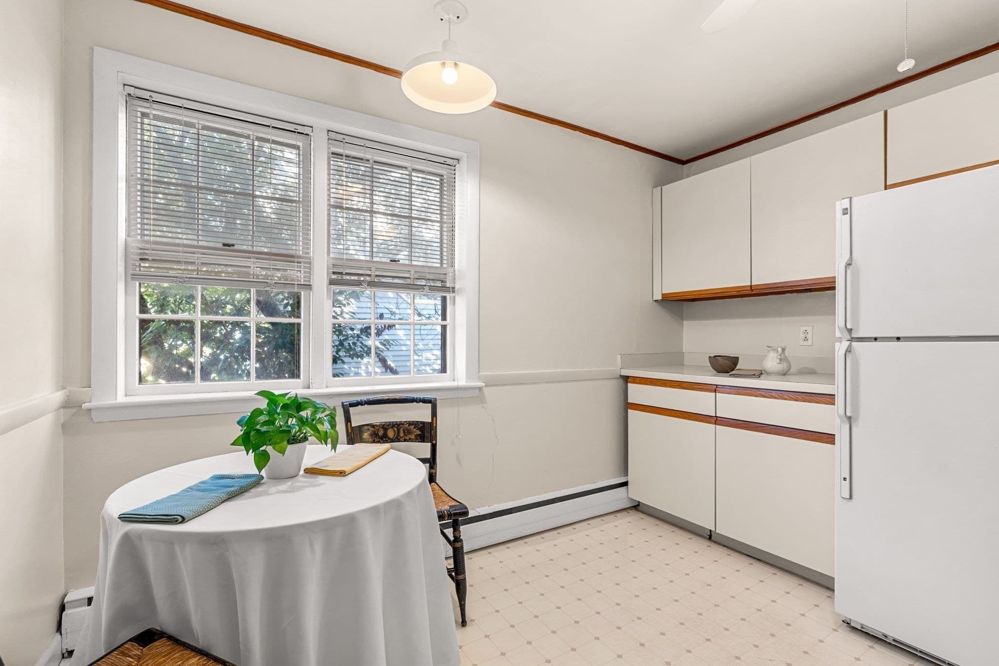 Condominium at 26 Summer St # 5, Marblehead MA 01945, Marblehead, photo 10 of 21