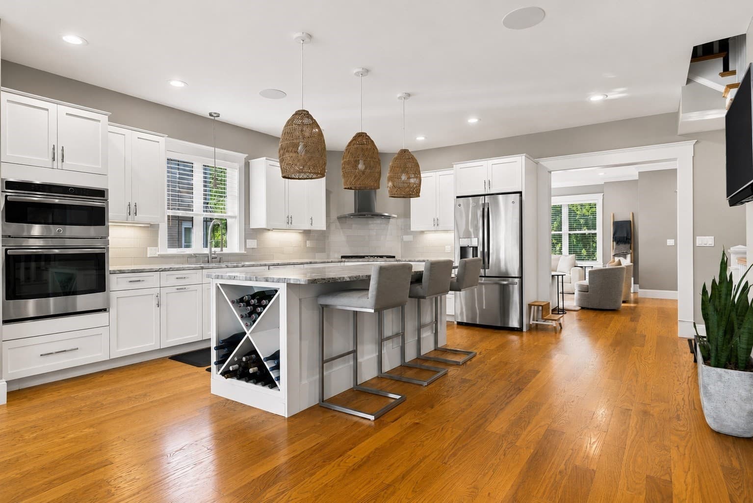 Condominium at 12 Grove St # 2, Waltham MA 02453, Waltham, photo 6 of 29