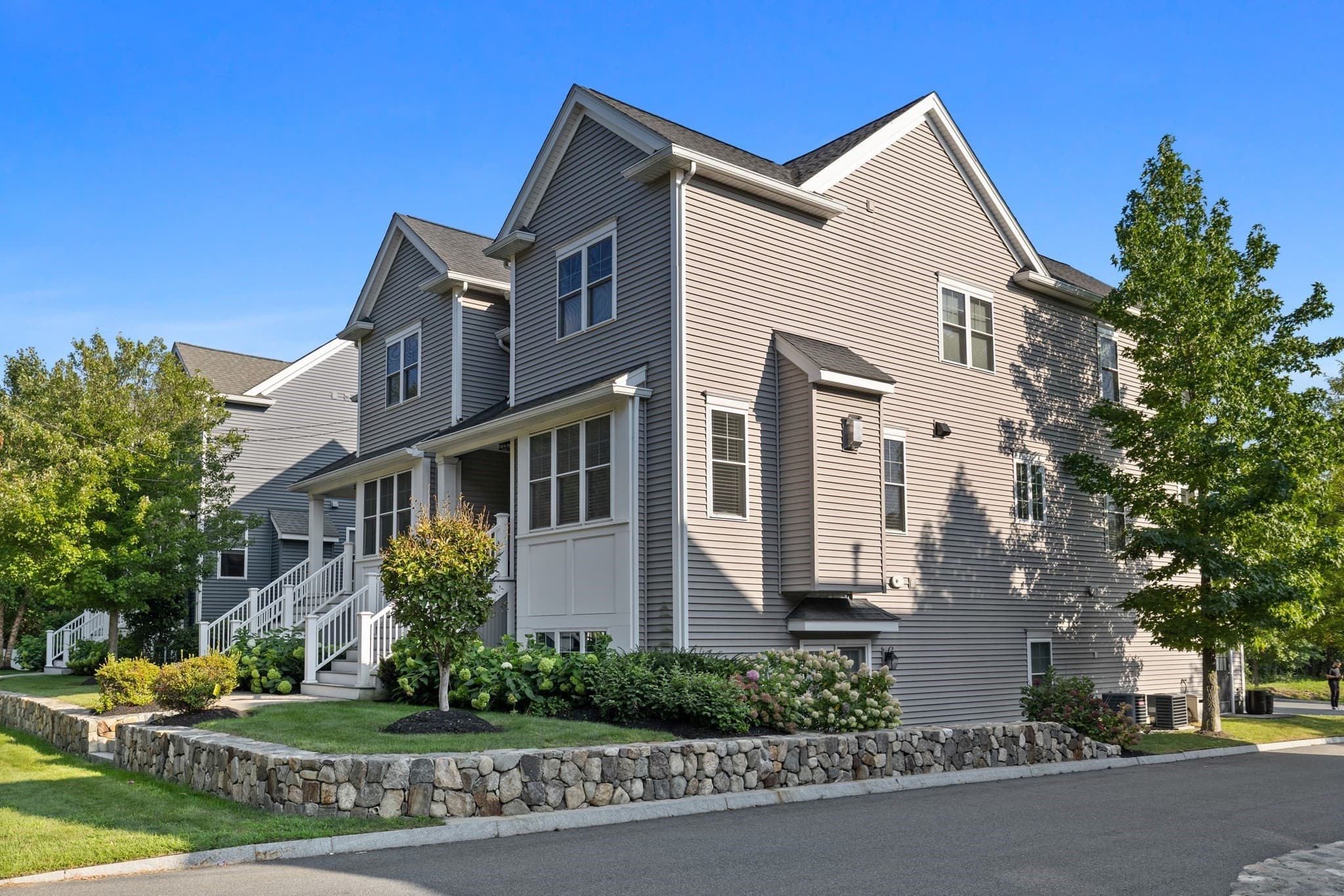 Condominium at 12 Grove St # 2, Waltham MA 02453, Waltham, photo 28 of 29