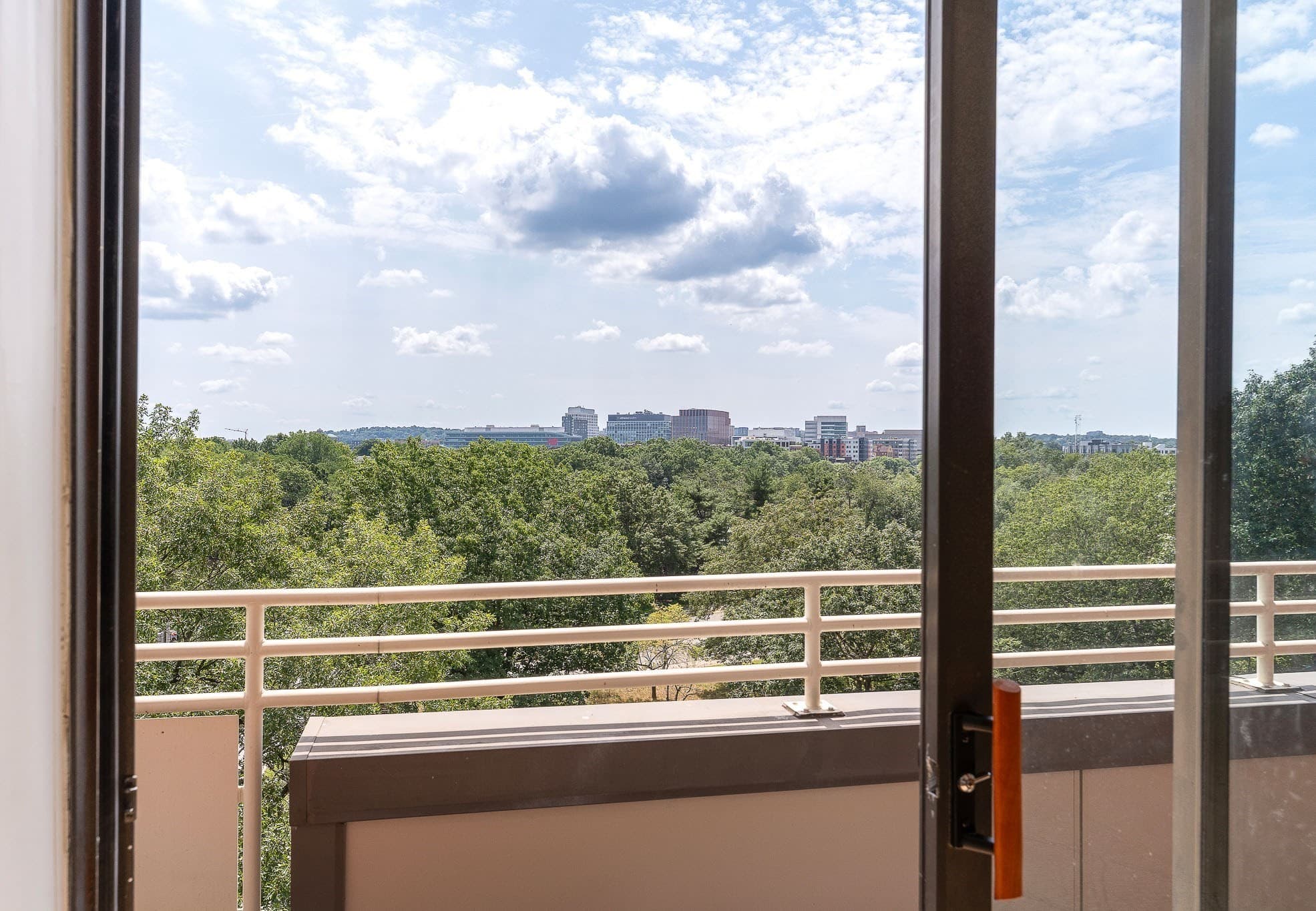 Condominium at 199 Coolidge Ave # 313, Watertown MA 02472, Watertown, photo 13 of 33
