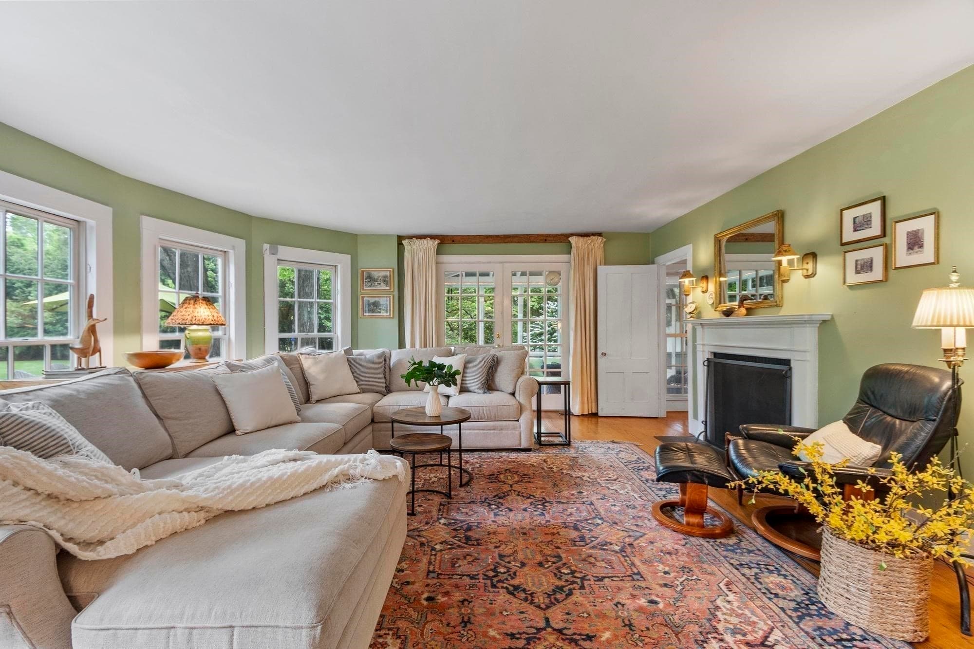 Single Family Residence at 44 Andover St, North Andover MA 01845, North Andover, photo 7 of 42