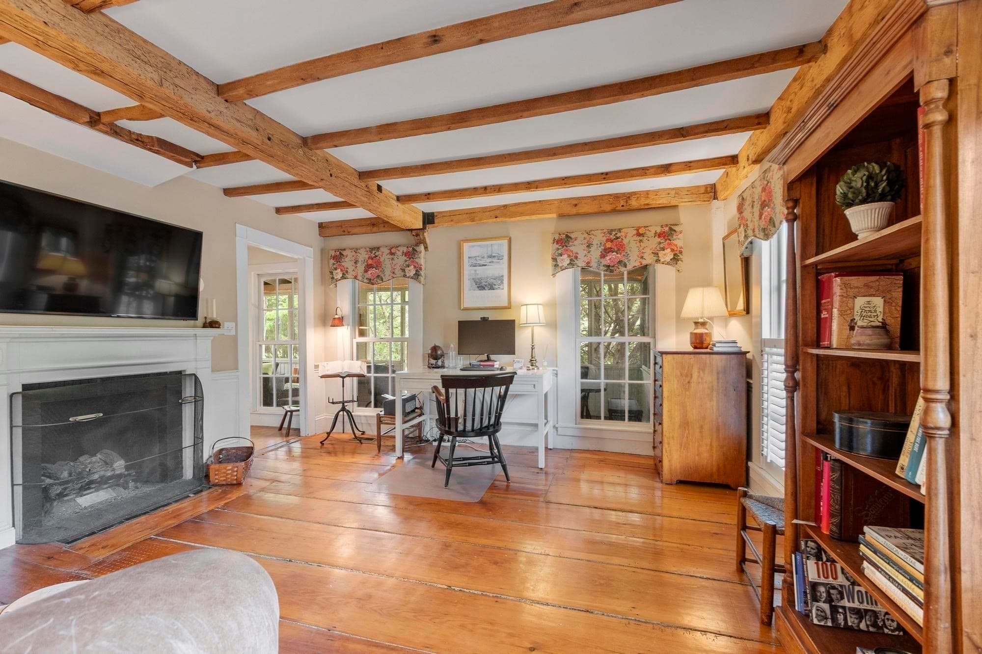 Single Family Residence at 44 Andover St, North Andover MA 01845, North Andover, photo 11 of 42