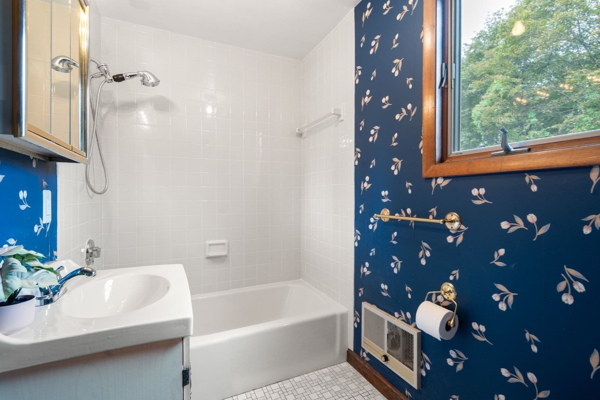 Single Family Residence at 444 Clapboardtree Street, Westwood MA 02090, Westwood, photo 21 of 34