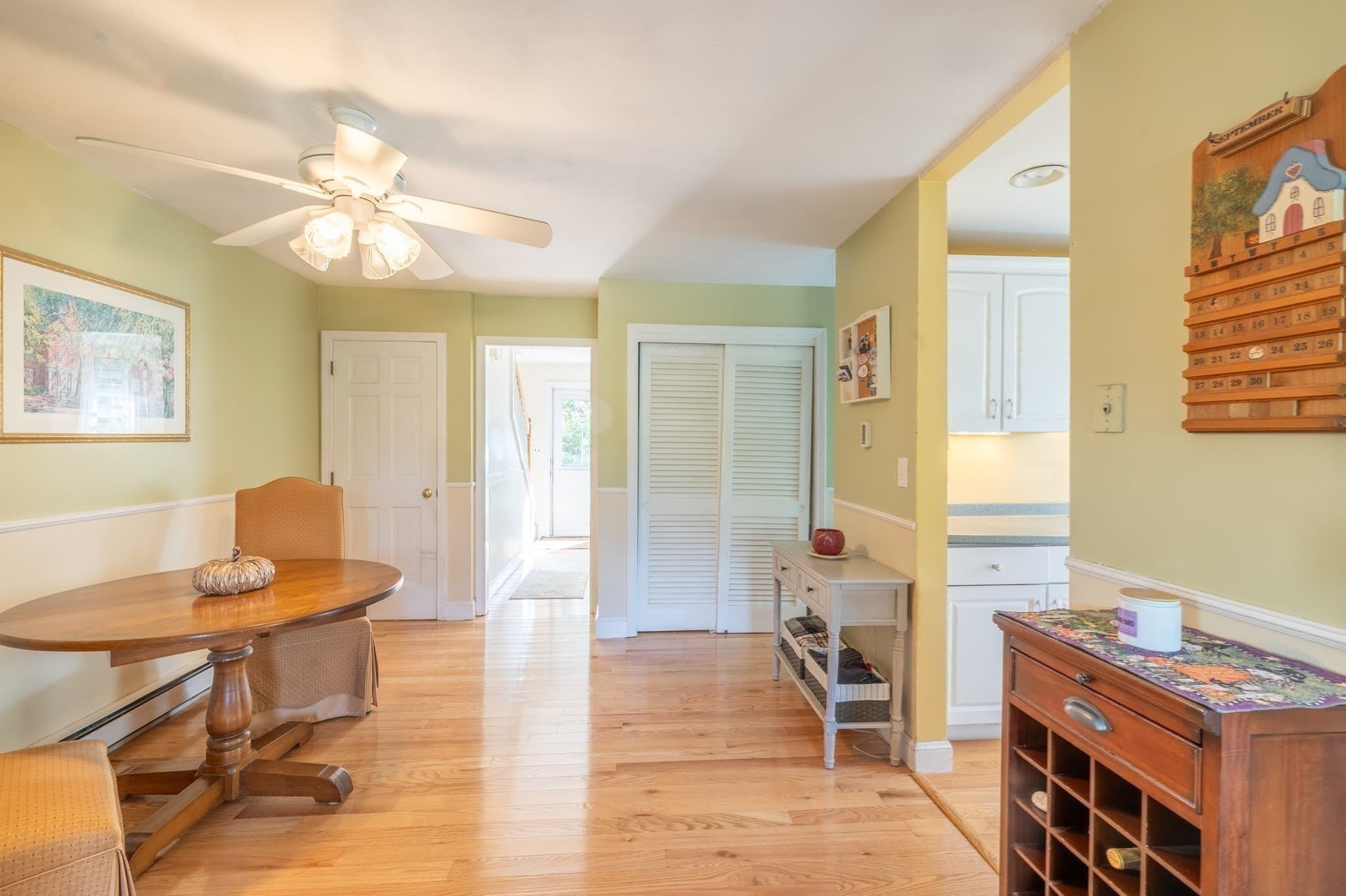 Condominium at 72 E Water St # 72, North Andover MA 01845, North Andover, photo 3 of 34