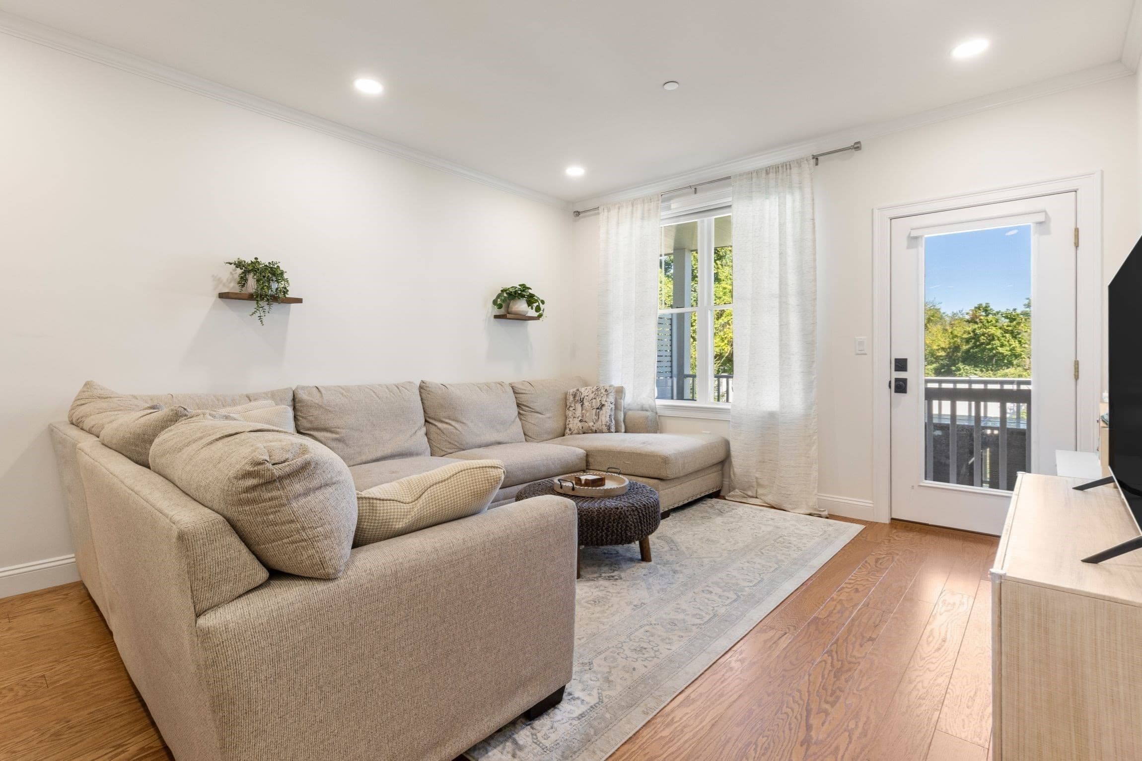 Condominium at 7 E Dexter Ave # 38, Woburn MA 01801, Woburn, photo 12 of 42