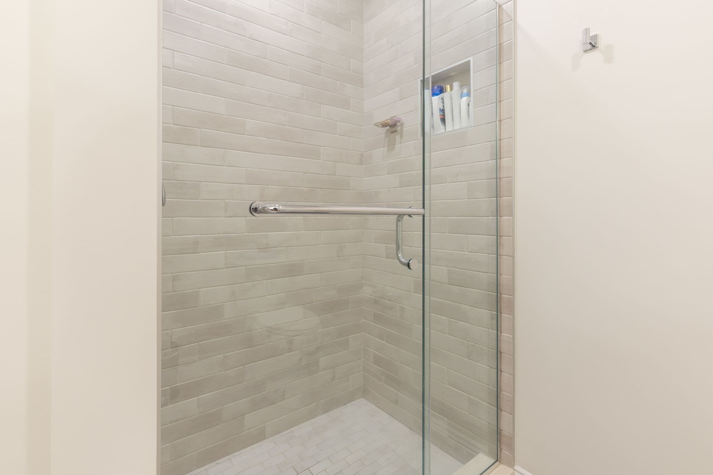 Condominium at 7 E Dexter Ave # 38, Woburn MA 01801, Woburn, photo 21 of 42