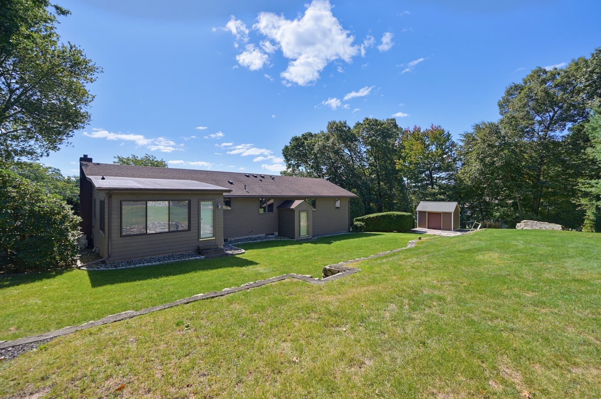 Single Family Residence at 29 Sayles Hill Rd, Lincoln RI 02838, Lincoln, photo 13 of 35