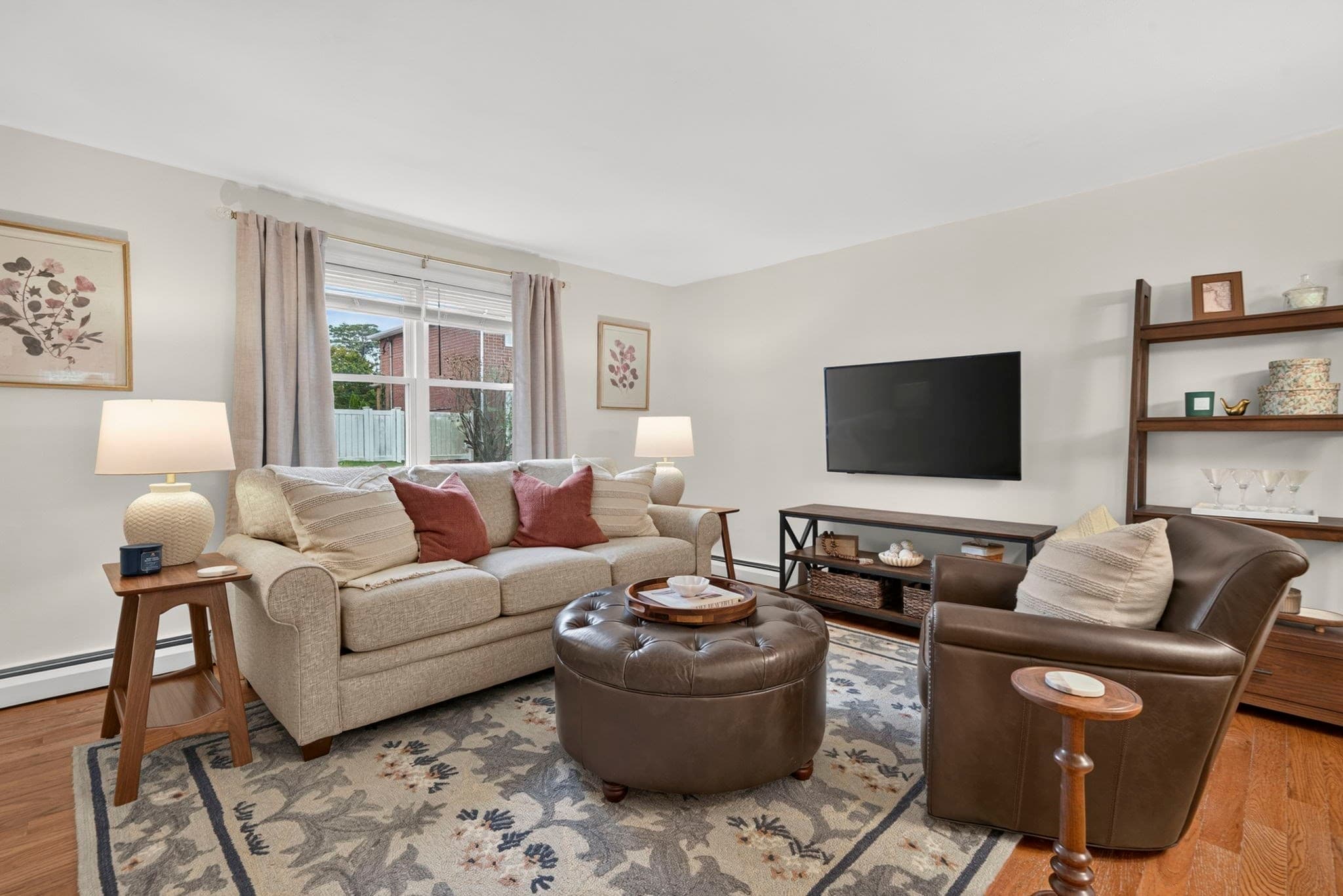 Condominium at 156 Kingston St # 156, North Andover MA 01845, North Andover, photo 3 of 33