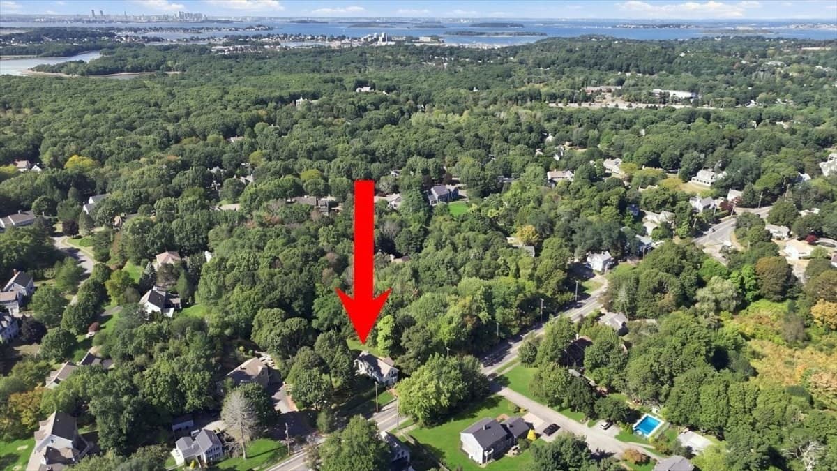 Single Family Residence at 137 Fort Hill St, Hingham MA 02043, Hingham, photo 30 of 33