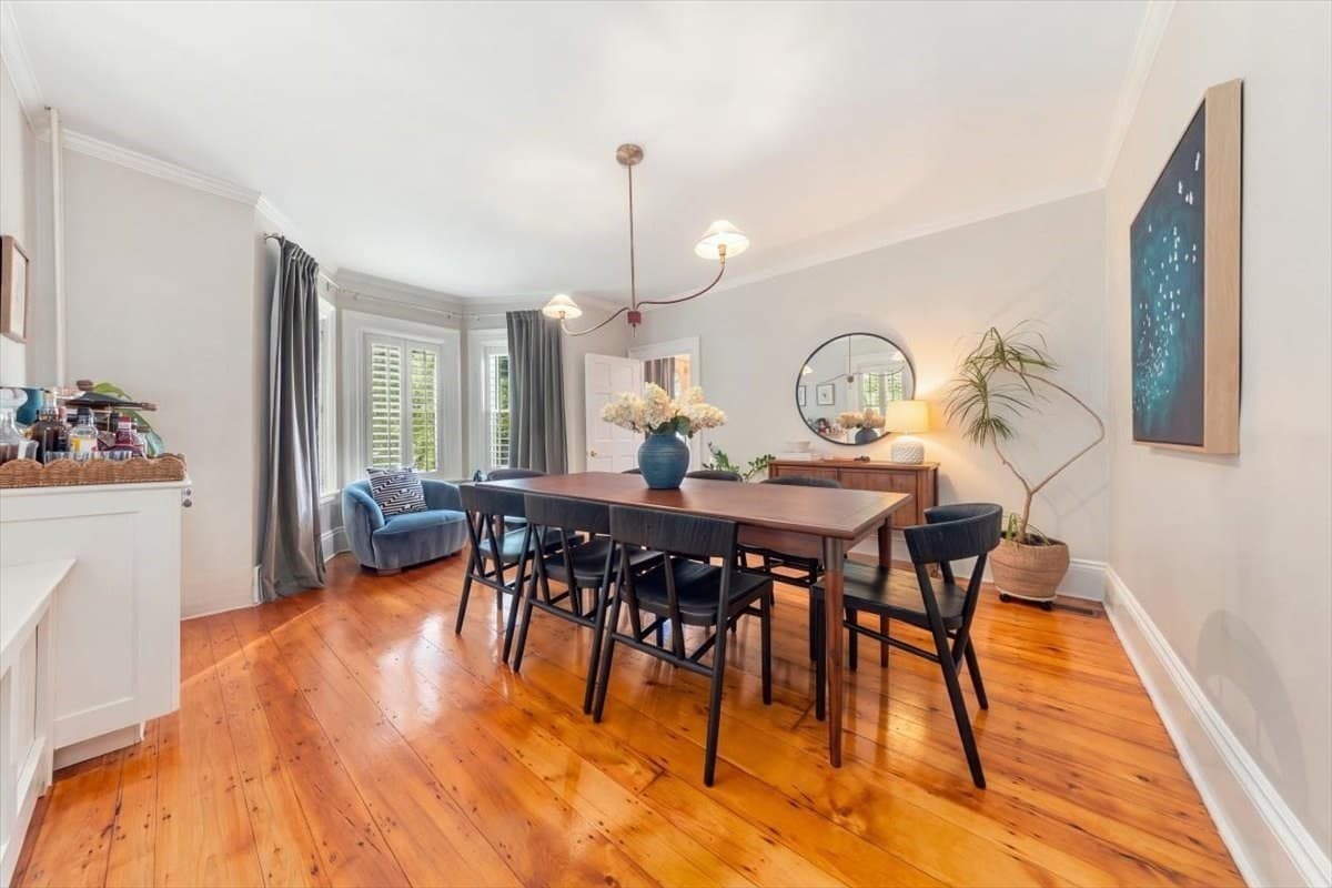 Single Family Residence at 137 Fort Hill St, Hingham MA 02043, Hingham, photo 11 of 33