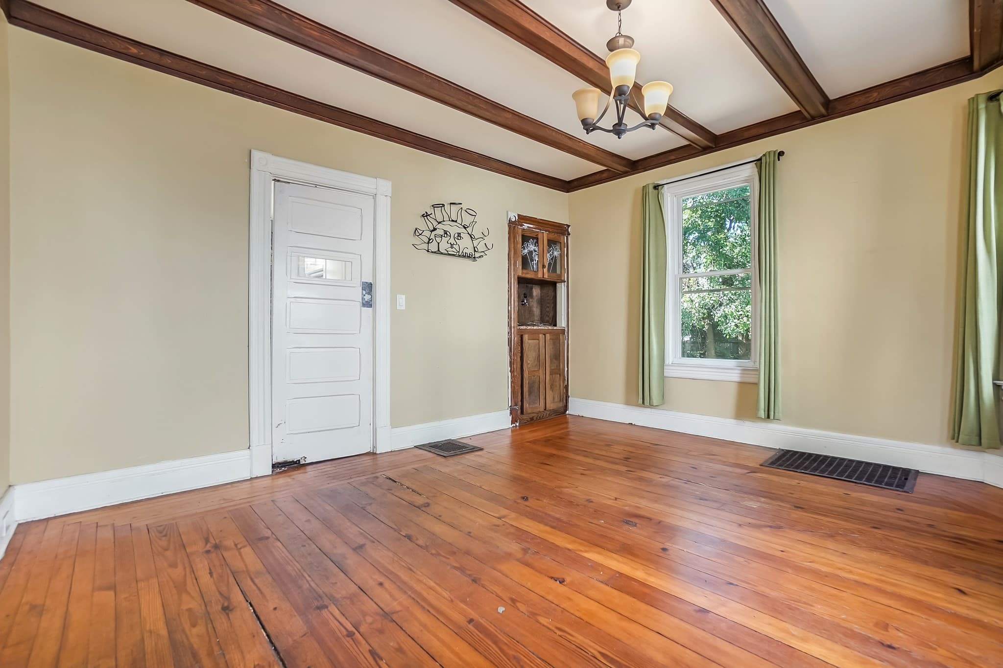 Single Family Residence at 34 Parkwood Street, Springfield MA 01108, Springfield, photo 17 of 32