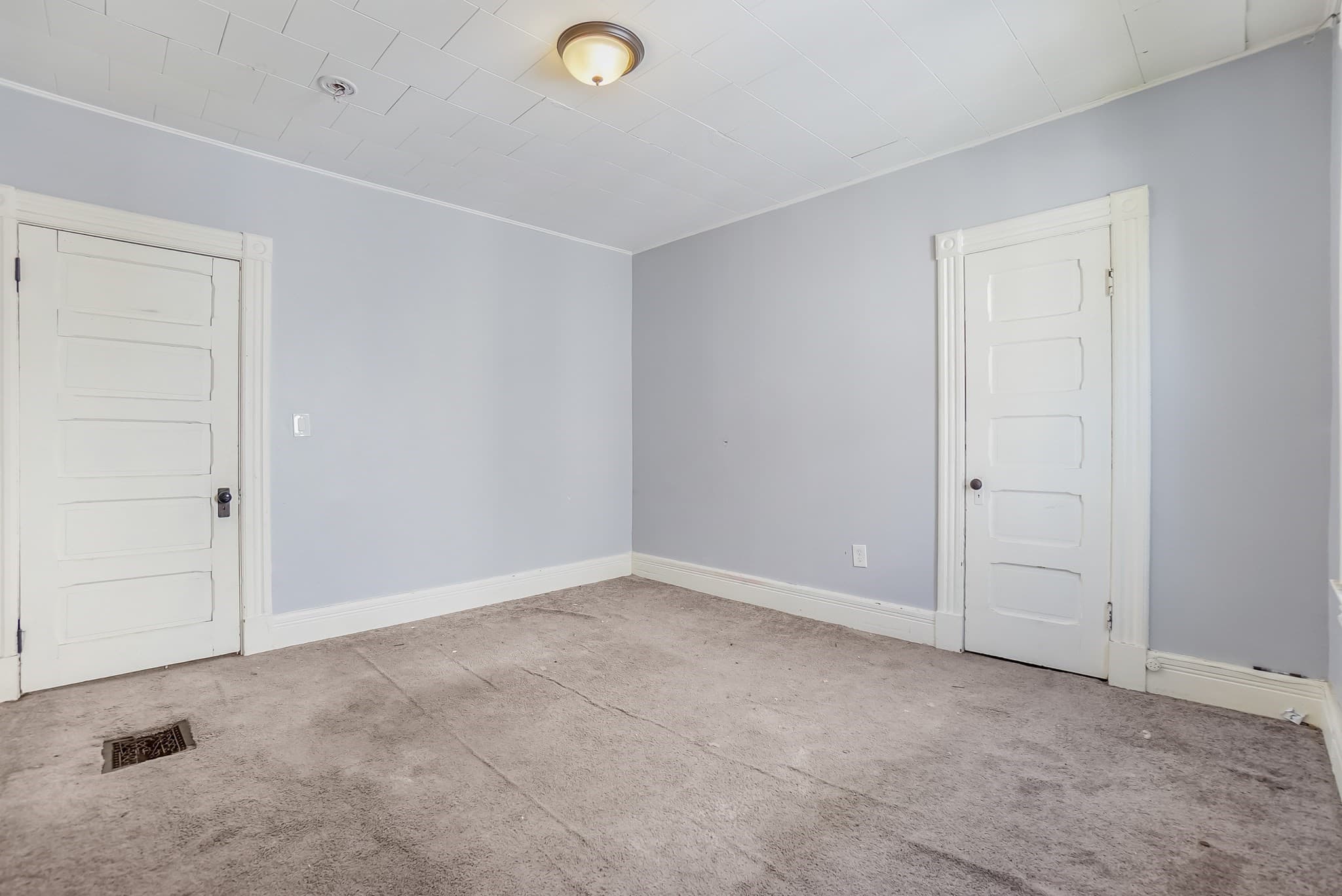 Single Family Residence at 34 Parkwood Street, Springfield MA 01108, Springfield, photo 26 of 32