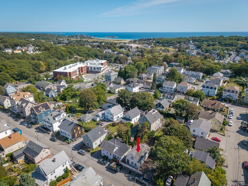 Single Family Residence at 3 Sadler Street, Gloucester MA 01930, Gloucester, photo 2 of 10