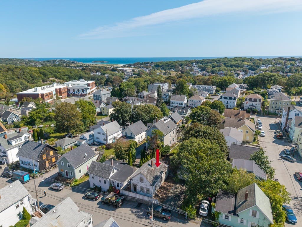 Single Family Residence at 3 Sadler Street, Gloucester MA 01930, Gloucester, photo 3 of 10
