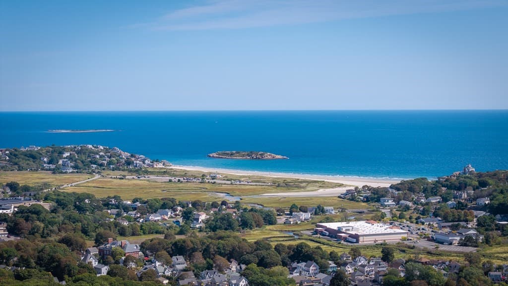 Single Family Residence at 3 Sadler Street, Gloucester MA 01930, Gloucester, photo 5 of 10
