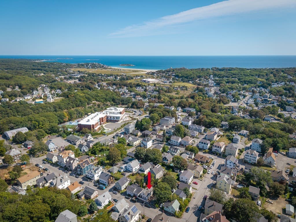 Single Family Residence at 3 Sadler Street, Gloucester MA 01930, Gloucester, photo 4 of 10