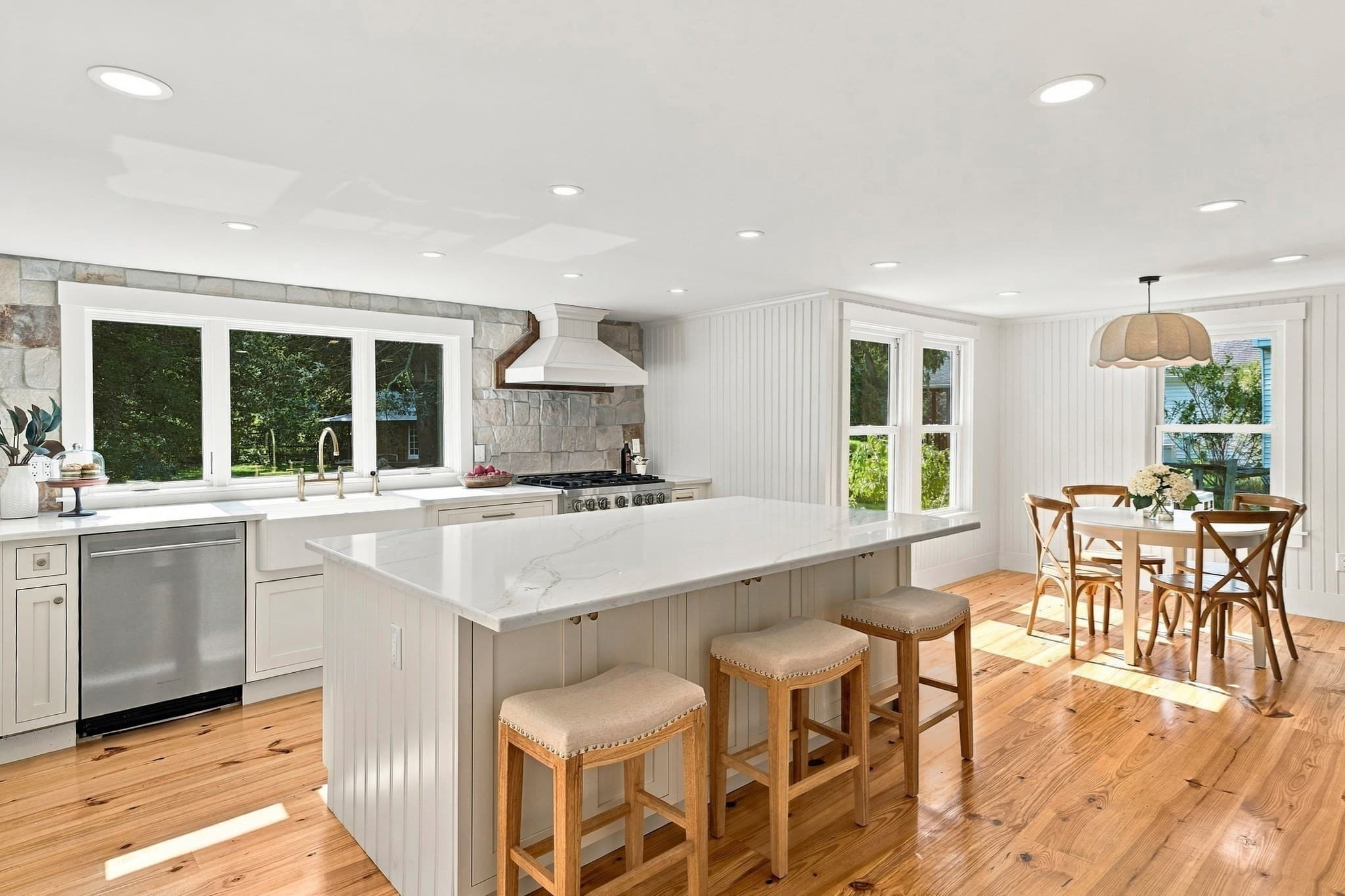 Single Family Residence at 6 Foster St, Littleton MA 01460, Littleton, photo 7 of 42
