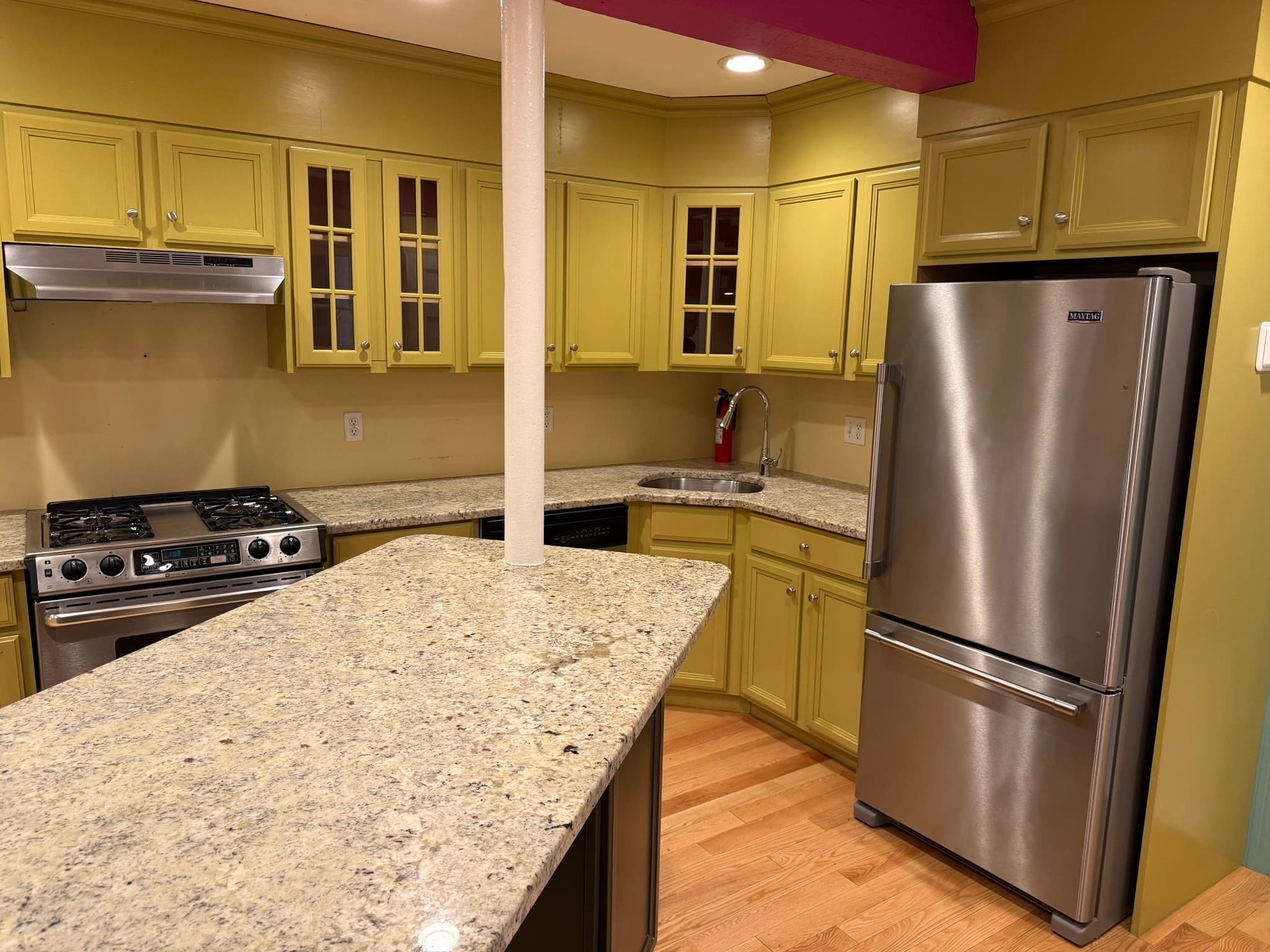 Condominium at 1795 Beacon Street # 1A, Brookline MA 02445, Brookline, photo 21 of 40