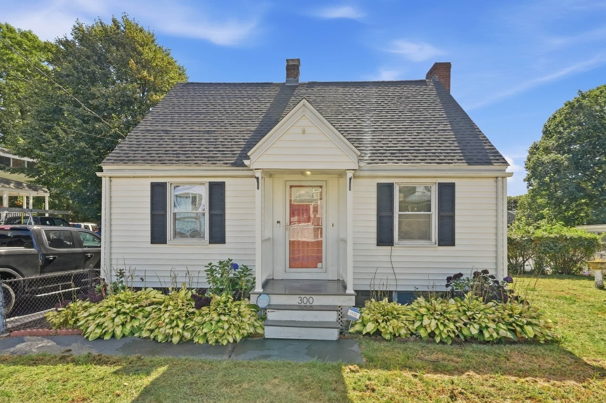 Single Family Residence at 300 Parkland Ave, Lynn MA 01905, Lynn, photo 2 of 37