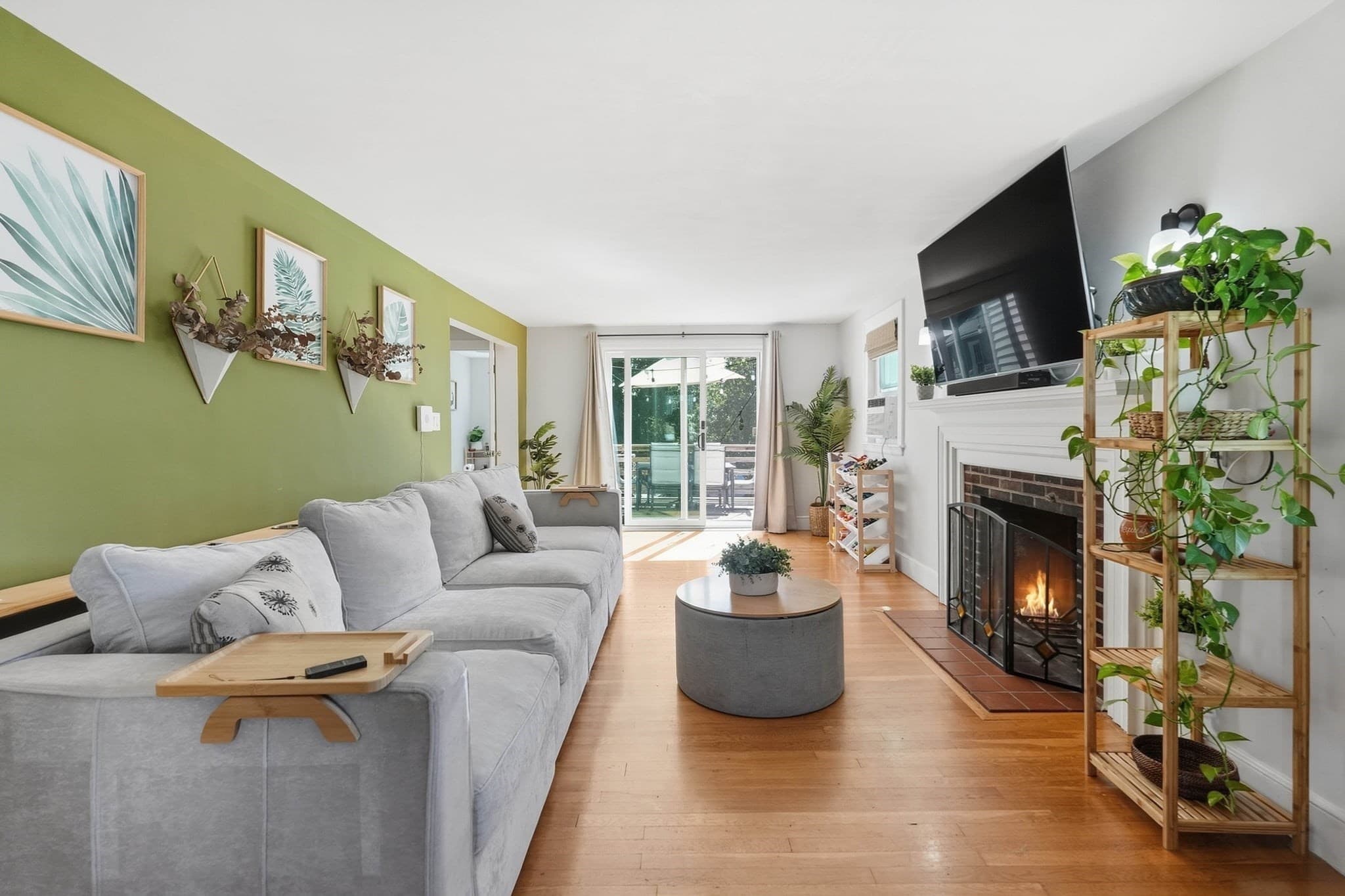 Single Family Residence at 300 Parkland Ave, Lynn MA 01905, Lynn, photo 3 of 37