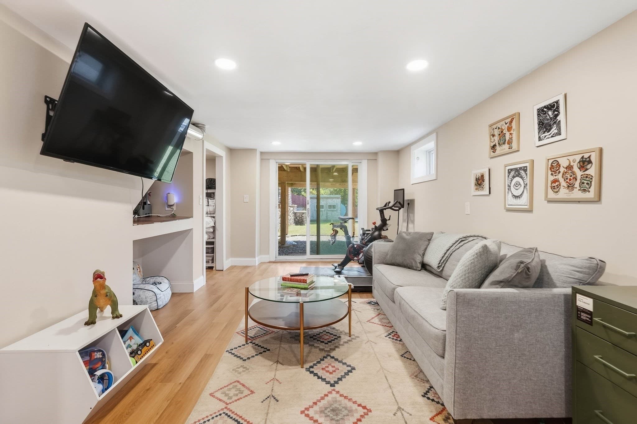 Single Family Residence at 300 Parkland Ave, Lynn MA 01905, Lynn, photo 24 of 37