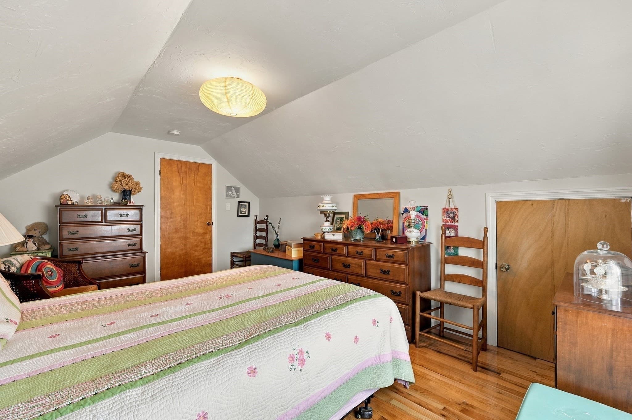 Single Family Residence at 25 Bellevue St, New Bedford MA 02744, New Bedford, photo 22 of 34