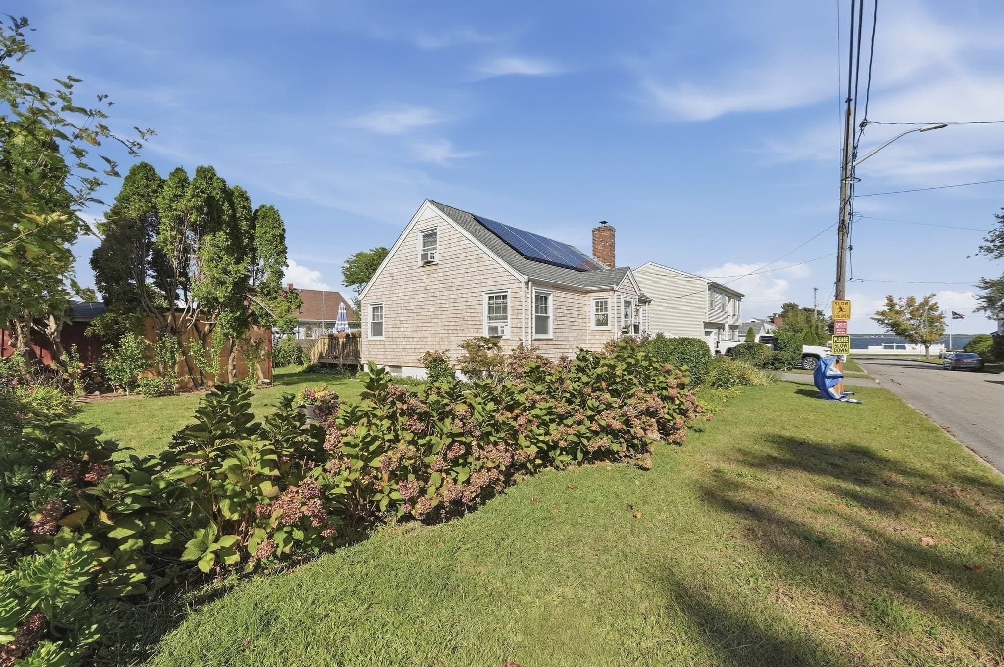 Single Family Residence at 25 Bellevue St, New Bedford MA 02744, New Bedford, photo 33 of 34