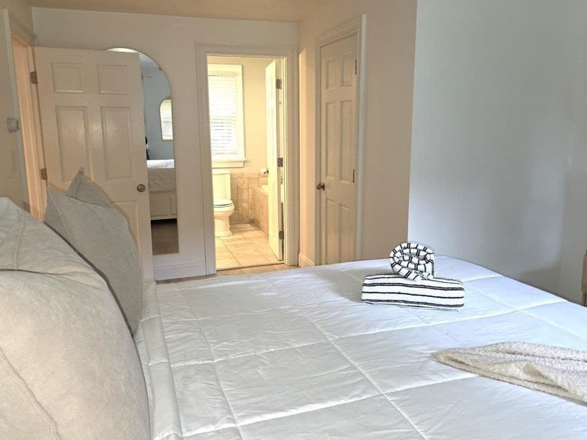 Single Family Residence at 55 Deerfield Rd, Barnstable MA 02655, Barnstable, photo 15 of 26