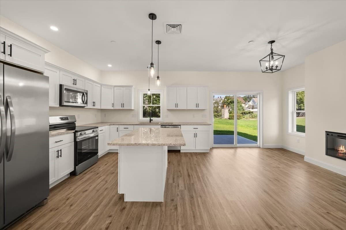 Condominium at 65 Wales Street # C, Taunton MA 02780, Taunton, photo 12 of 34