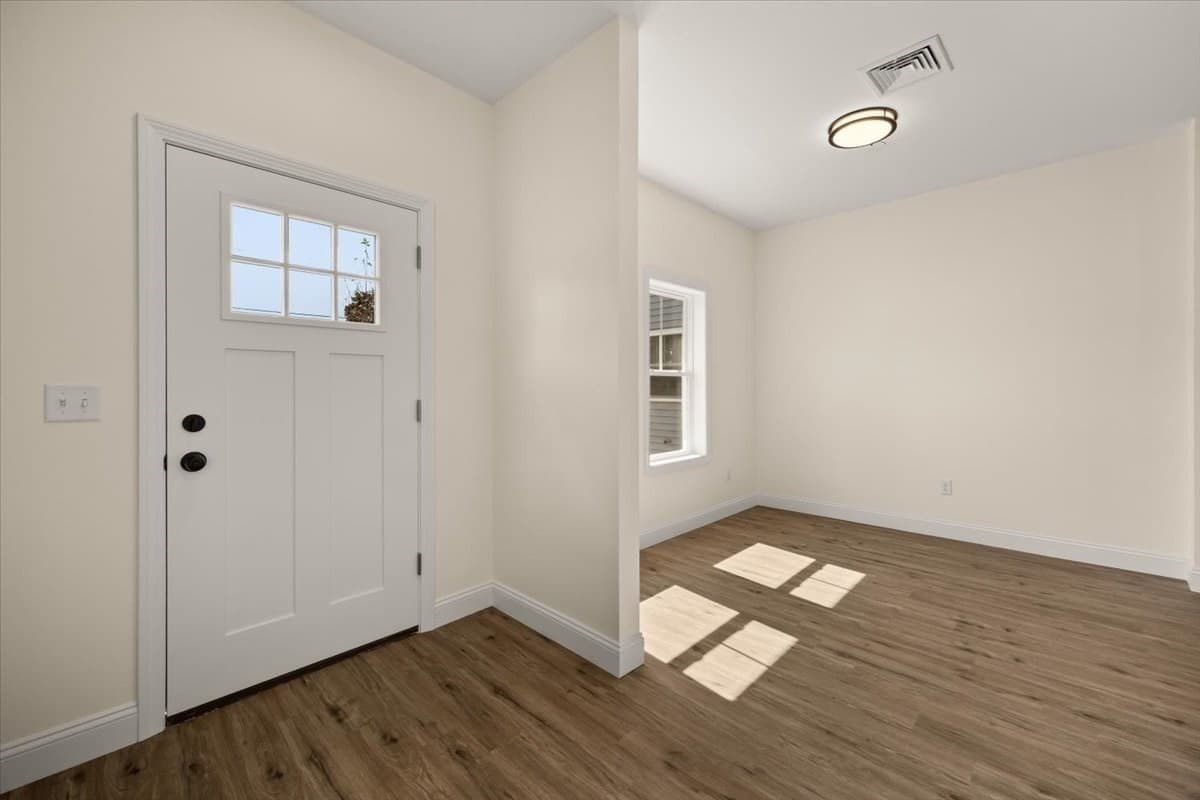 Condominium at 65 Wales Street # C, Taunton MA 02780, Taunton, photo 3 of 34
