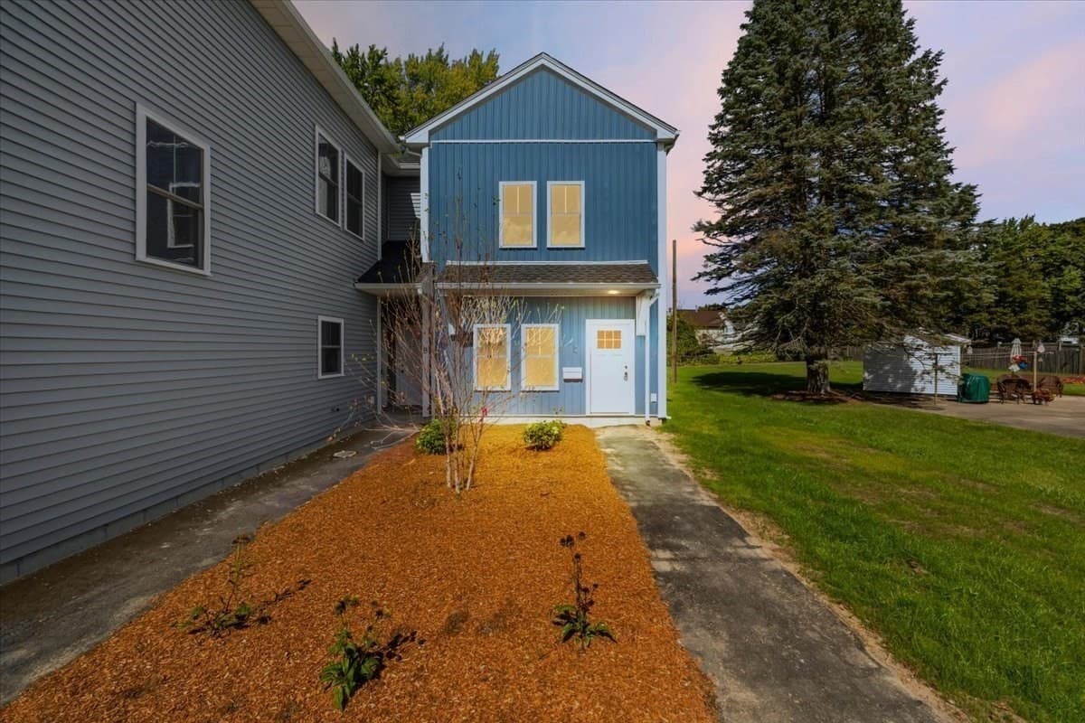 65 Wales Street # C, Taunton MA 02780