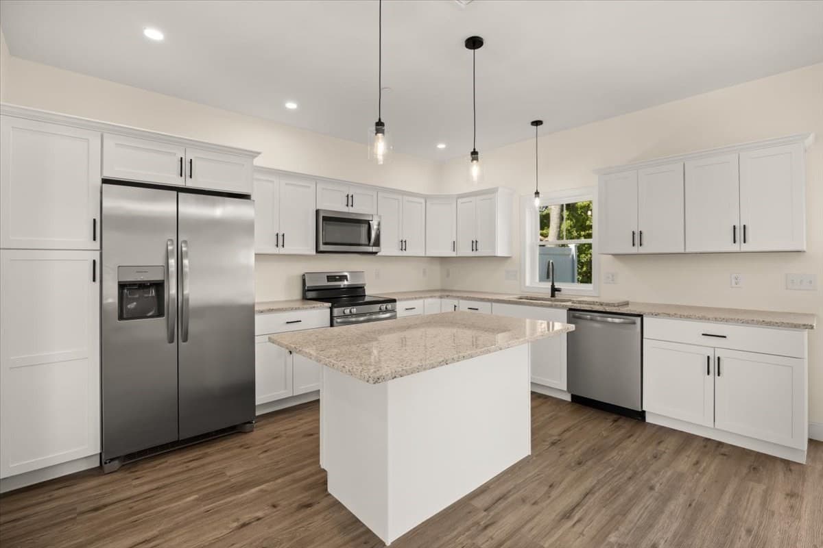 Condominium at 65 Wales Street # C, Taunton MA 02780, Taunton, photo 9 of 34