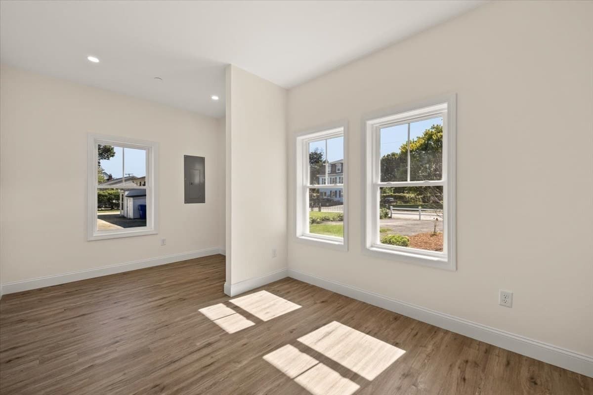 Condominium at 65 Wales Street # C, Taunton MA 02780, Taunton, photo 4 of 34