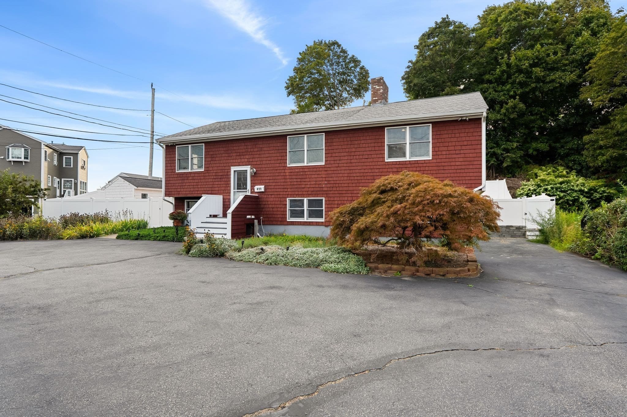 Single Family Residence at 411 Newport Road, Hull MA 02045, Hull, photo 2 of 40