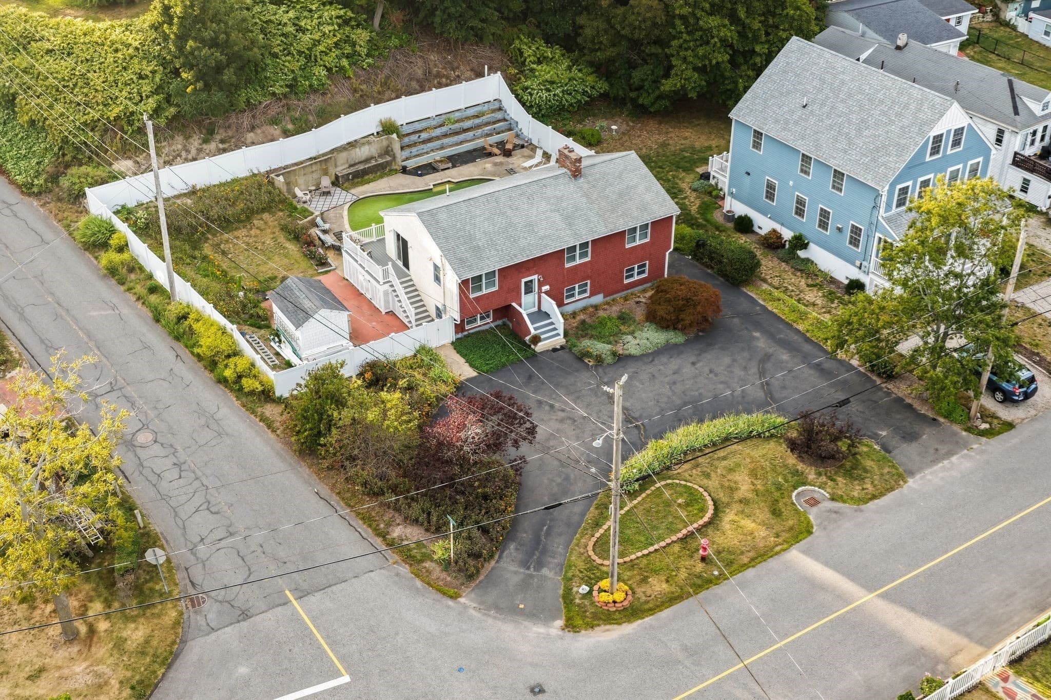 Single Family Residence at 411 Newport Road, Hull MA 02045, Hull, photo 3 of 40