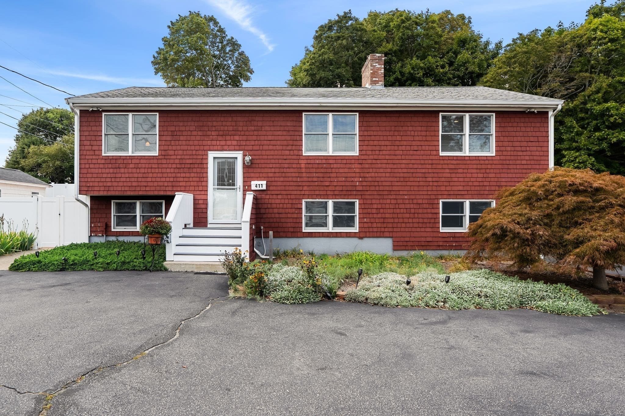 411 Newport Road, Hull MA 02045