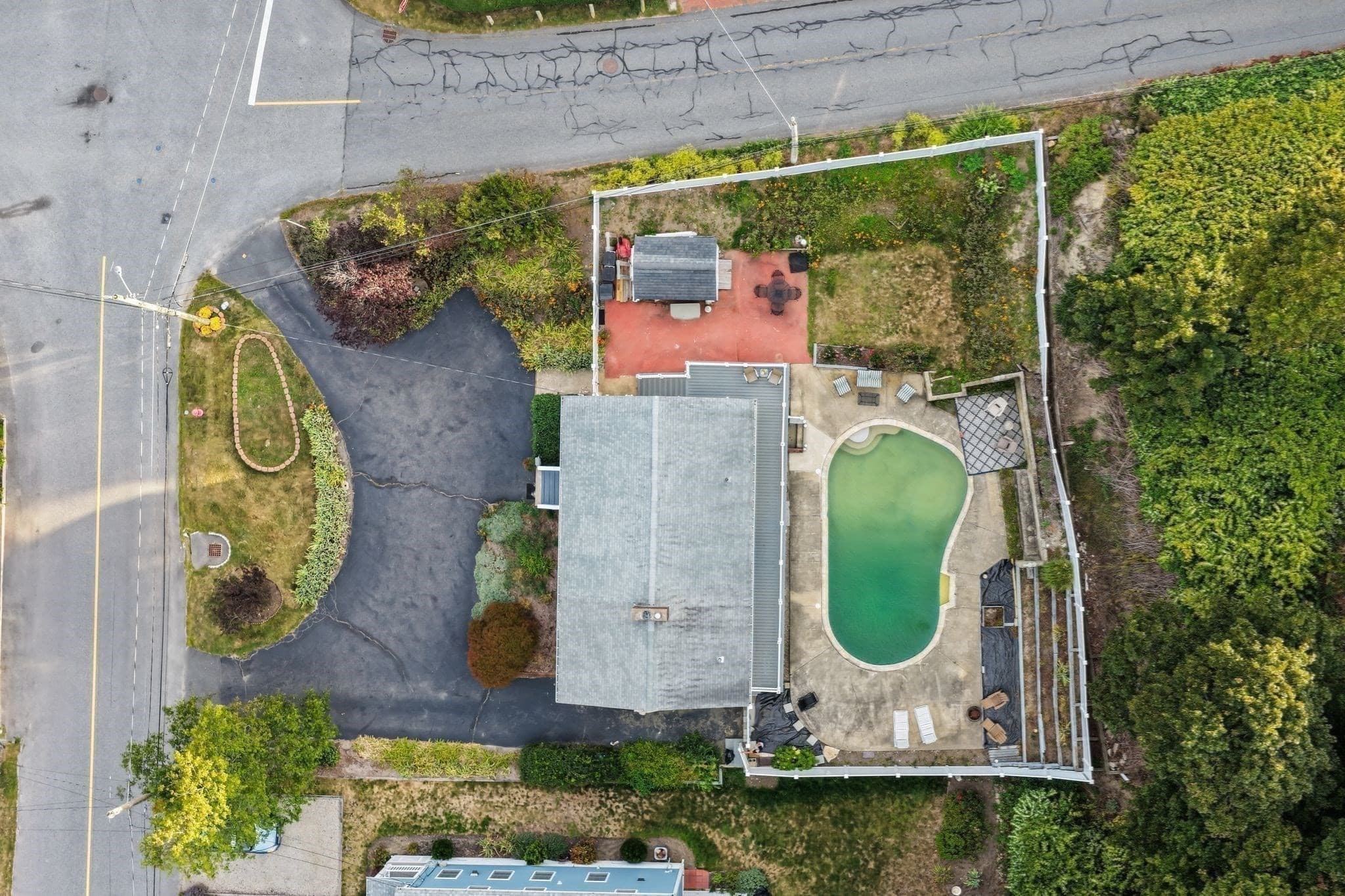Single Family Residence at 411 Newport Road, Hull MA 02045, Hull, photo 33 of 40