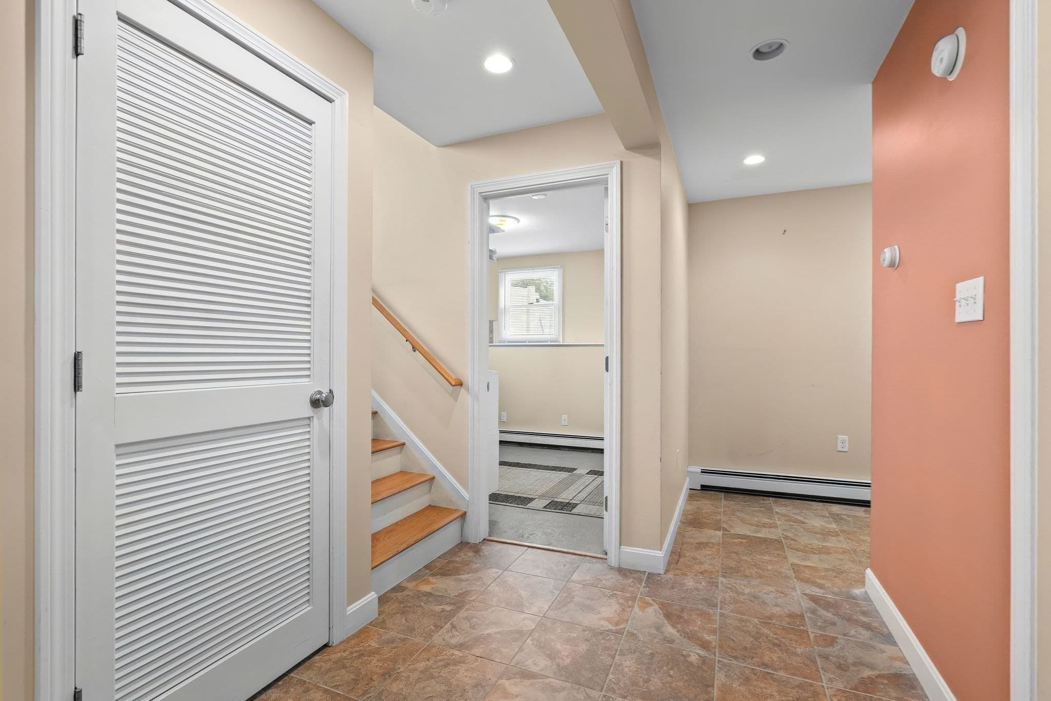 Single Family Residence at 411 Newport Road, Hull MA 02045, Hull, photo 18 of 40