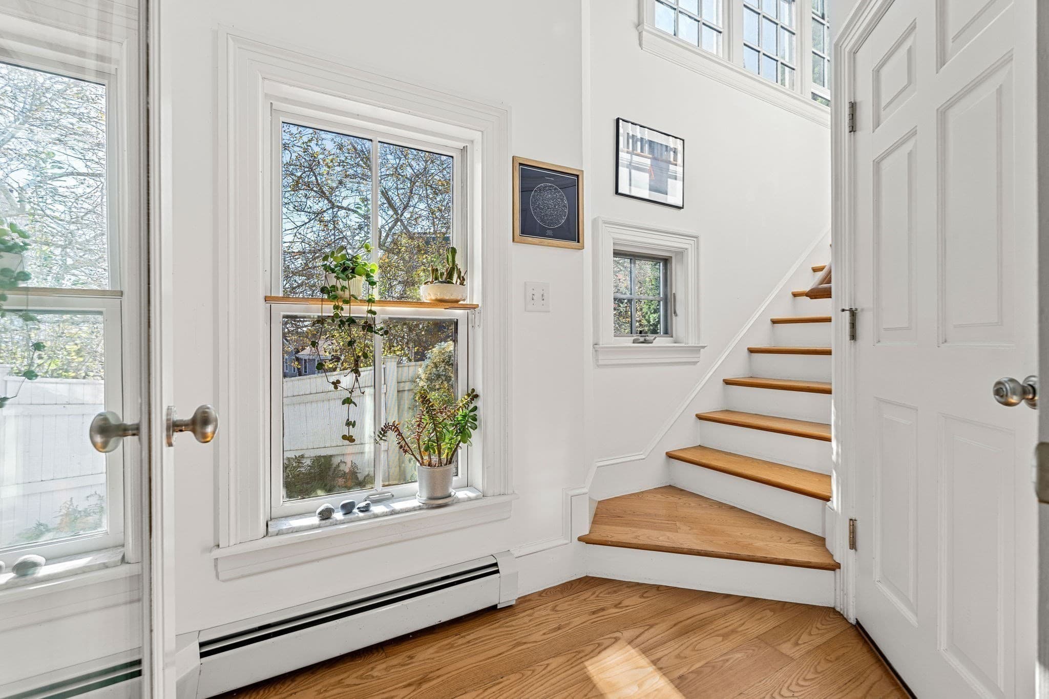 Single Family Residence at 12 Bennett Street, Manchester MA 01944, Manchester, photo 12 of 37